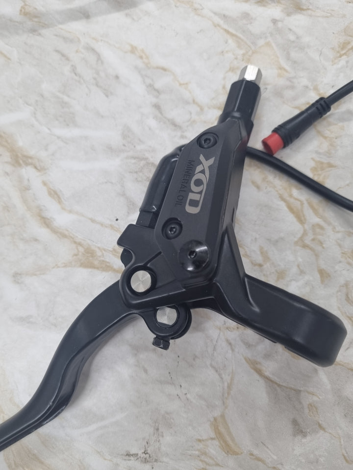 XOD E300 Front brake set